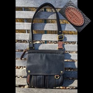 Fossil Pebbled Black Leather Shoulder Bag EUC